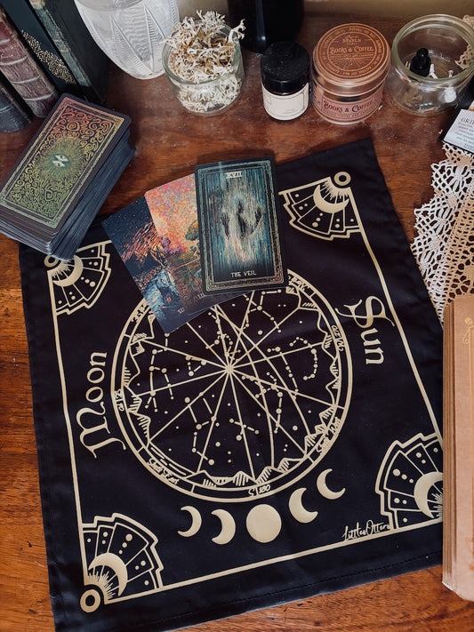 Tapis de tirage tarot "Roue de l'année" (Noire)