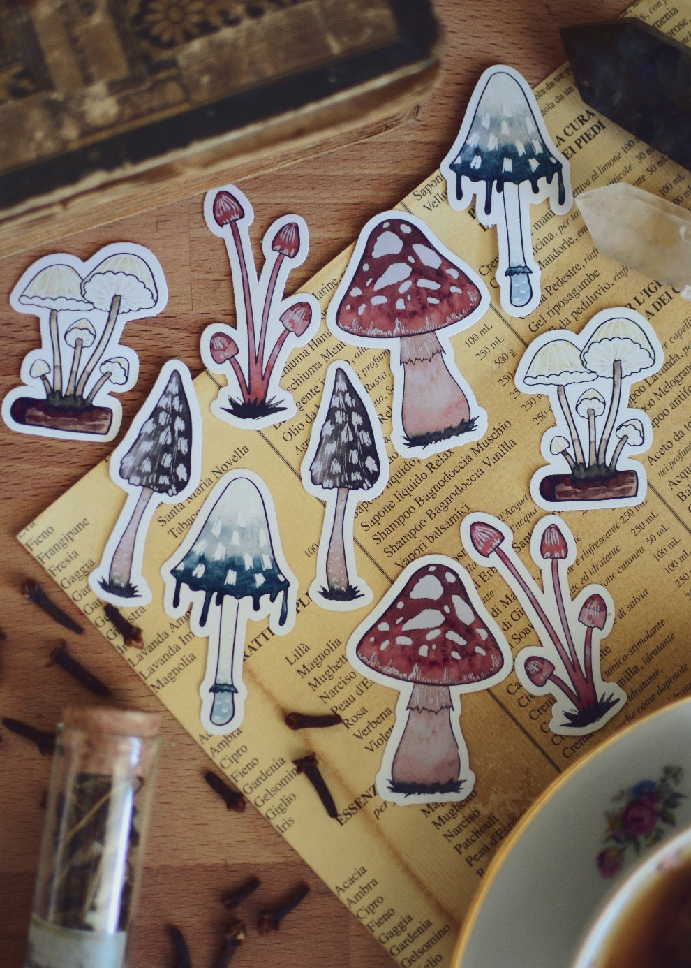 Set de 15 petits stickers "Mycologie"